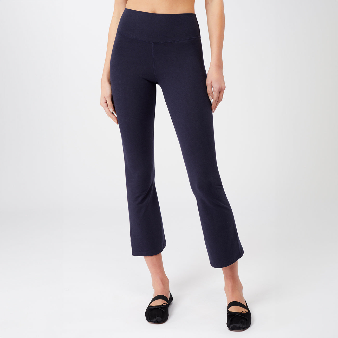 Cropped Flared Yogahose - Night Sky