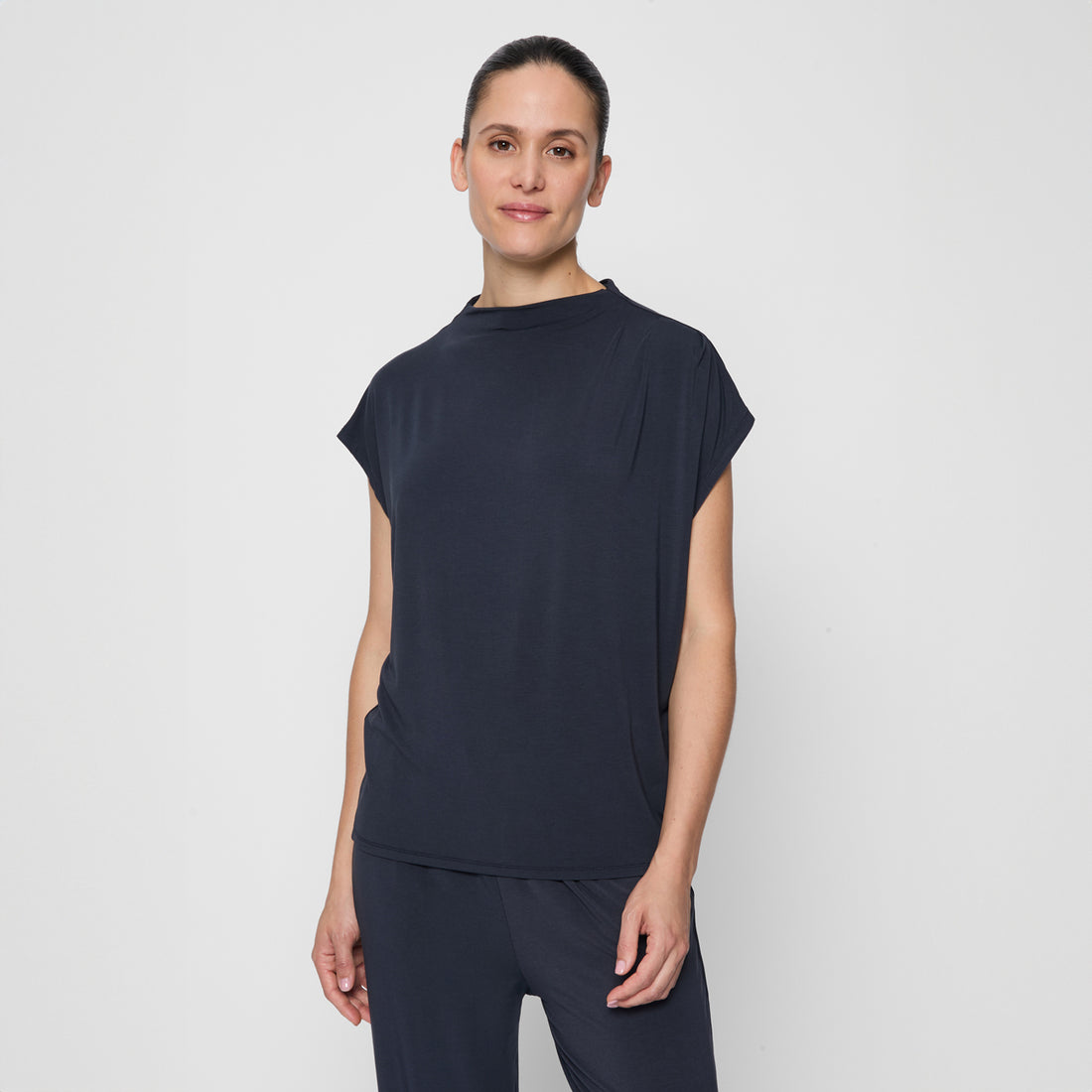 Curare Top Turtle Neck - Midnight Blue   